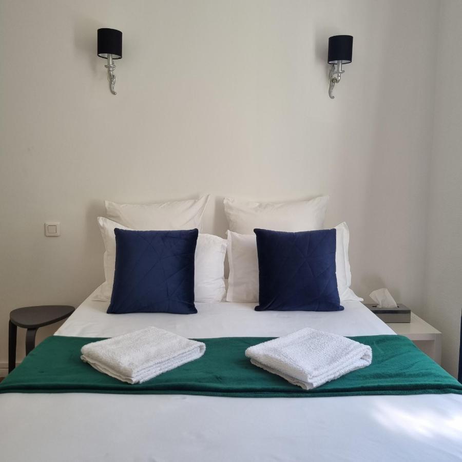Double Bed Room Homestay Shared Accommodation Parigi Esterno foto